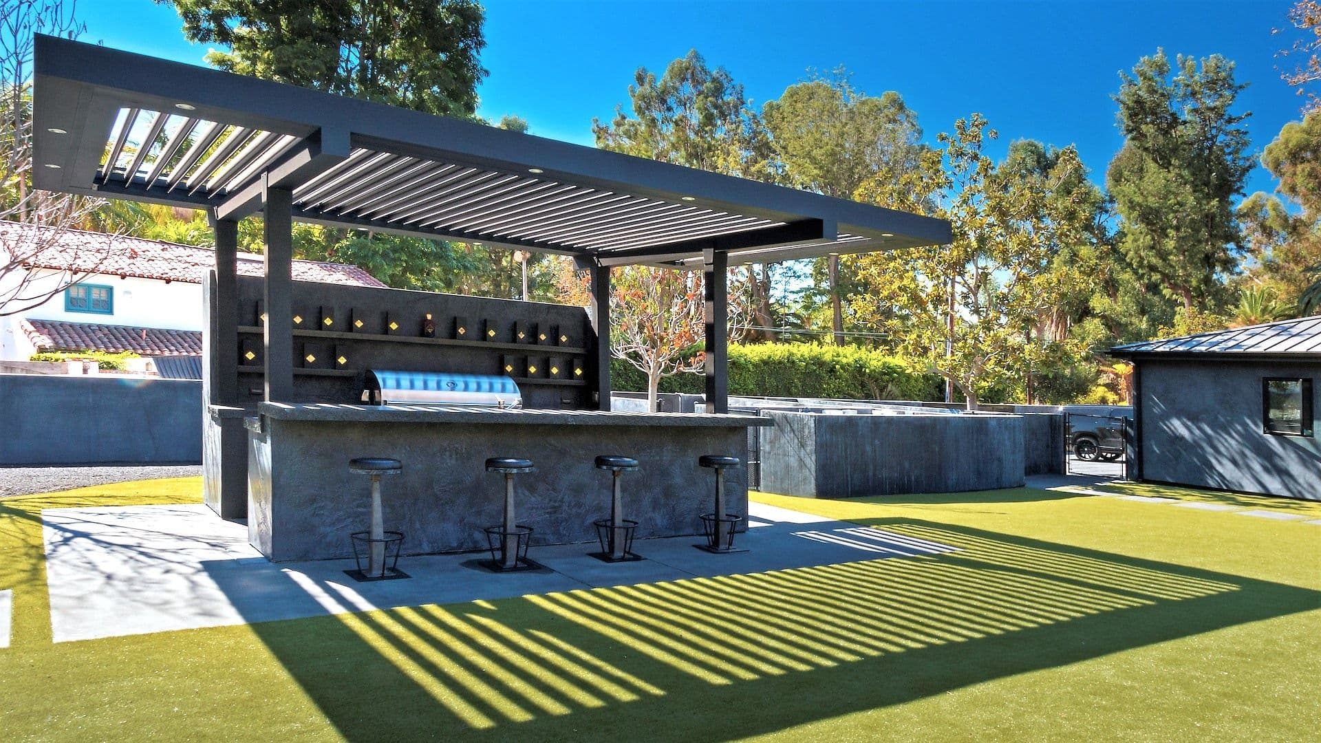 lyfe shade structure