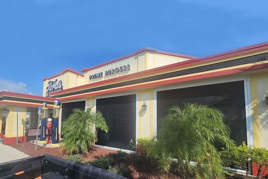 retractable screens on